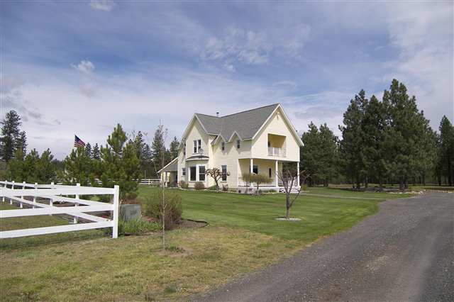 5306 East Peaceful Lane Colbert, WA 99005 - Photo 1 of 9 Gallery Image 1