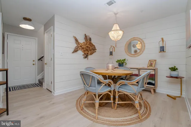 $284,990 | 2322 Falls Gable Lane, Unit B, Baltimore, MD 21209