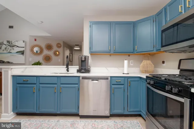 $284,990 | 2322 Falls Gable Lane, Unit B, Baltimore, MD 21209