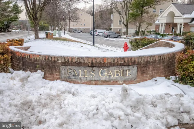 $284,990 | 2322 Falls Gable Lane, Unit B, Baltimore, MD 21209
