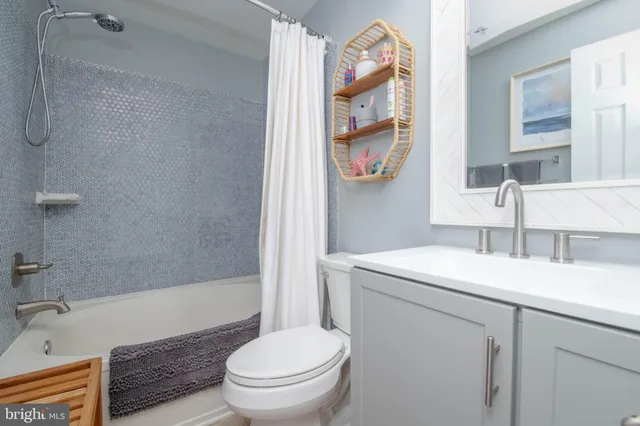 $284,990 | 2322 Falls Gable Lane, Unit B, Baltimore, MD 21209