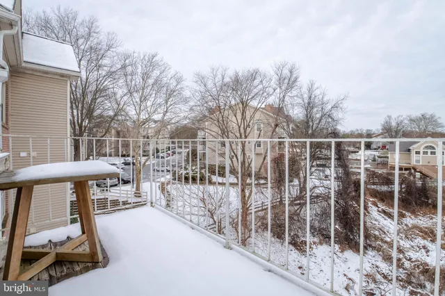 $284,990 | 2322 Falls Gable Lane, Unit B, Baltimore, MD 21209