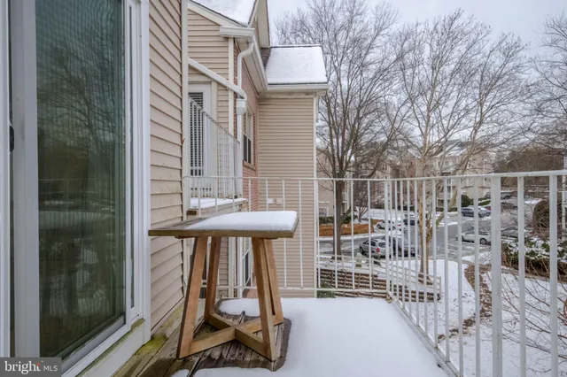 $284,990 | 2322 Falls Gable Lane, Unit B, Baltimore, MD 21209