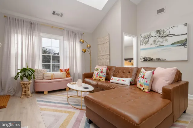 $284,990 | 2322 Falls Gable Lane, Unit B, Baltimore, MD 21209