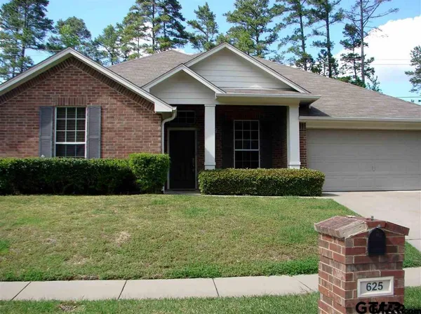 $2,300 | 625 Winding Brook Lane, Tyler, TX 75703