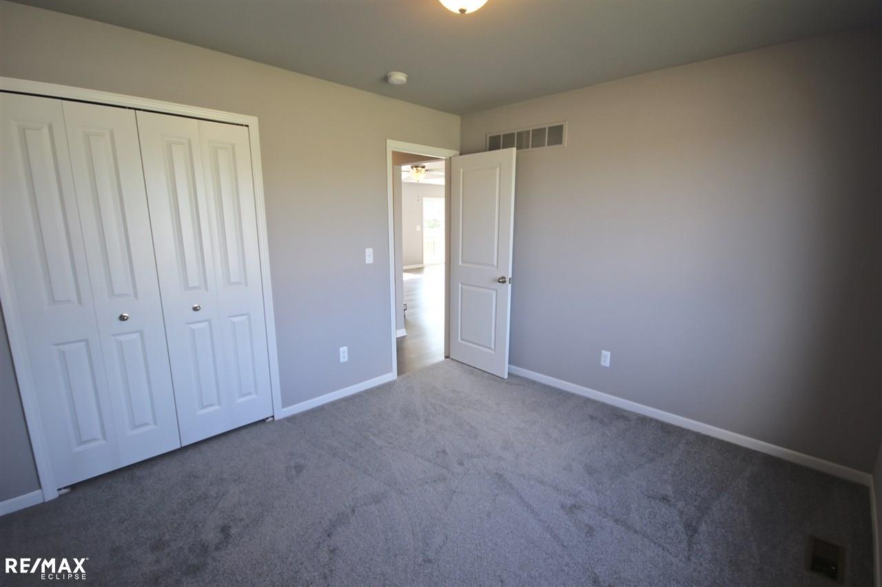 33476 Klein Road Fraser, MI 48026 - Photo 16 of 22 31366833-15.JPG
