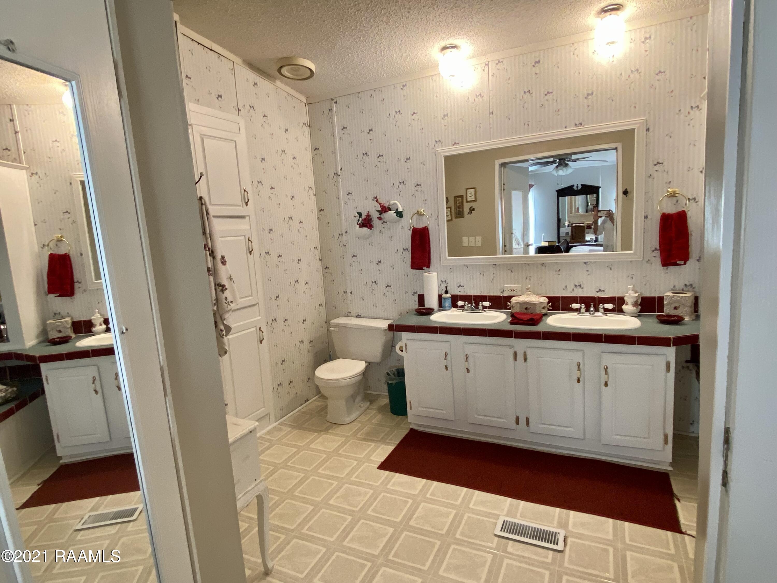 11308 Wesley Road Abbeville, LA 70510 - Photo 12 of 24 Master bathroom