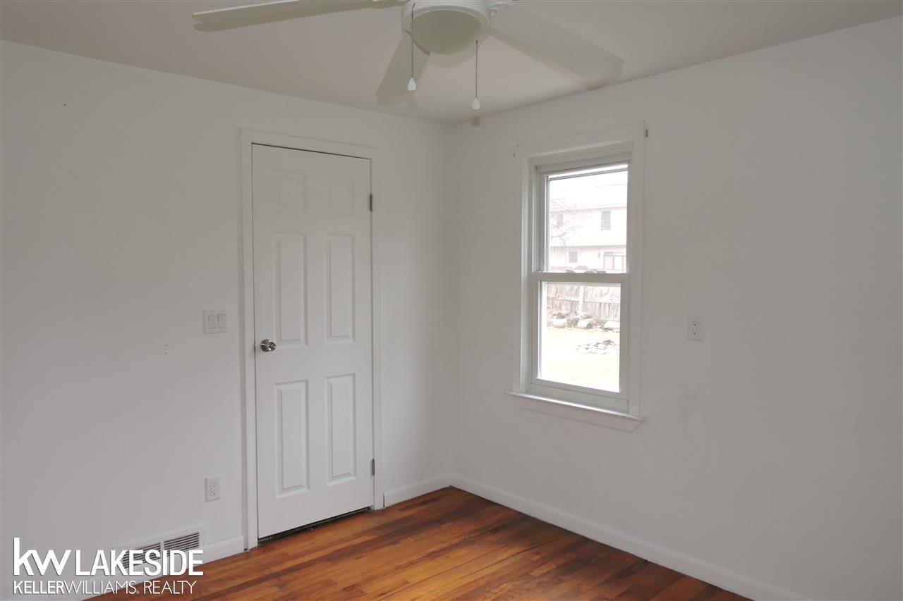 47855 Dequindre Road Rochester Hills, MI 48307 - Photo 6 of 17