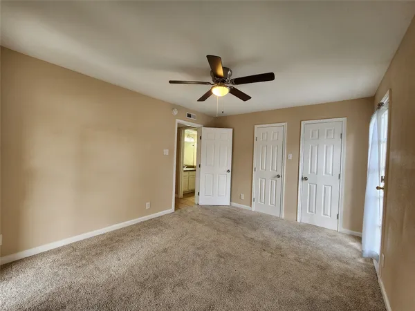 $1,075 | 17401 Red Oak Drive, Unit 100, Houston, TX 77090
