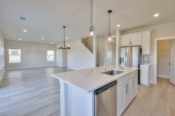 $2,595 | 118 Fernbank Lane, Clarksville, TN 37043