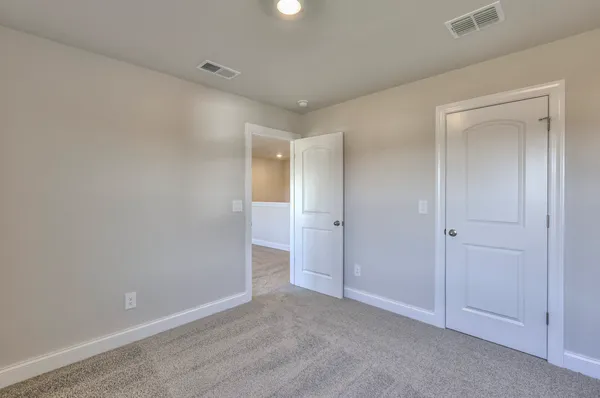 $2,595 | 118 Fernbank Lane, Clarksville, TN 37043