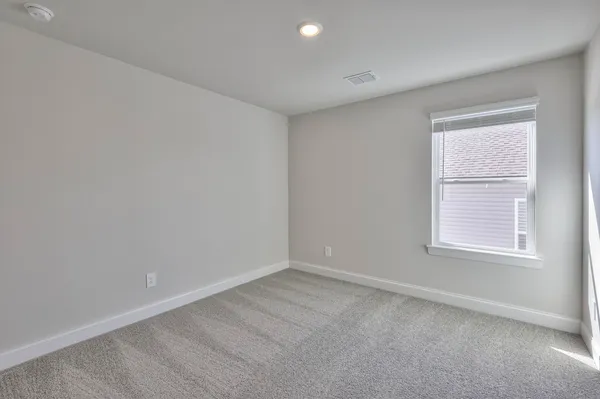 $2,595 | 118 Fernbank Lane, Clarksville, TN 37043