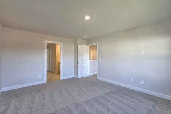 $2,595 | 118 Fernbank Lane, Clarksville, TN 37043