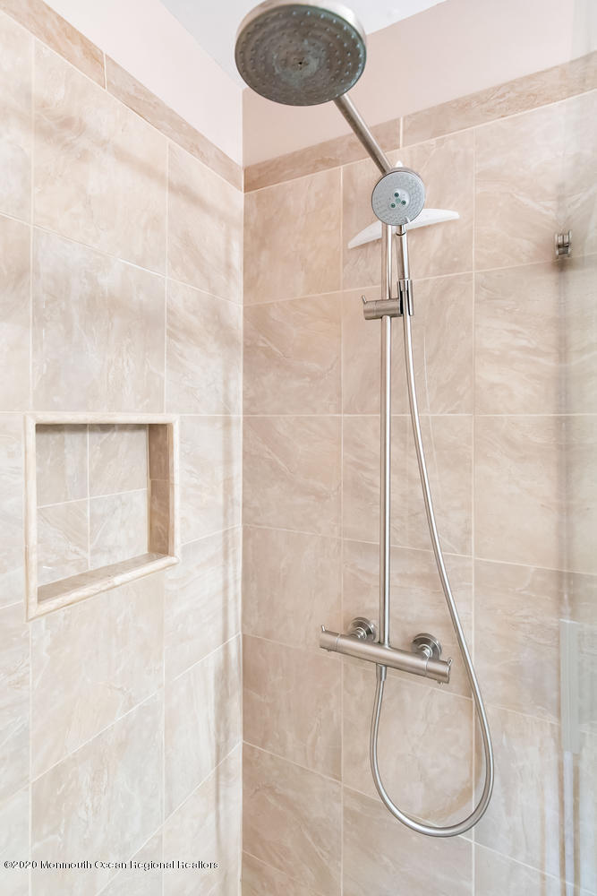 2424 Orchard Crest Boulevard Manasquan, NJ 08736 - Photo 37 of 53 2424 Orchard Crest Blvd-large-036-013-4M