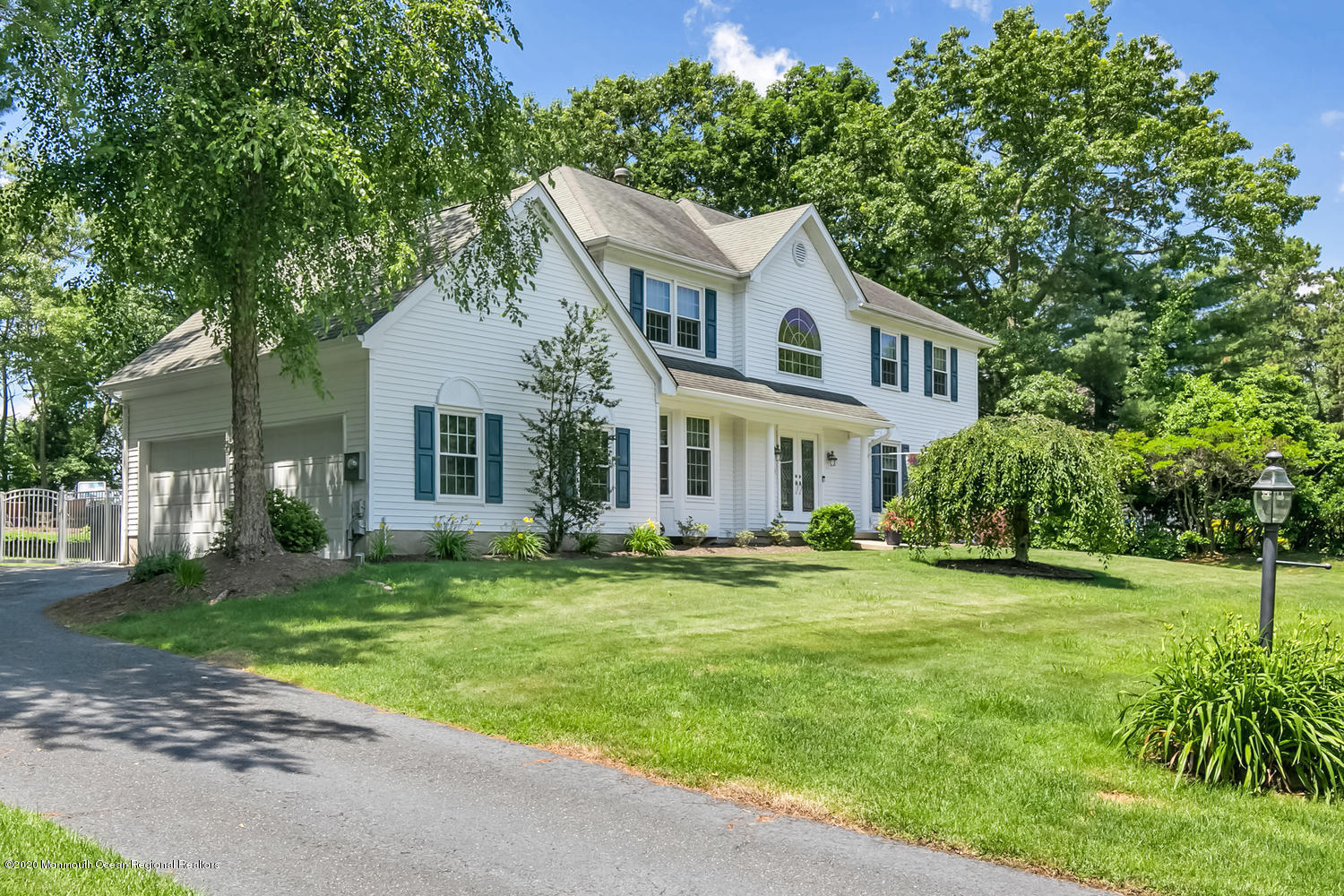 2424 Orchard Crest Boulevard Manasquan, NJ 08736 - Photo 5 of 53 2424 Orchard Crest Blvd-large-003-051-4M