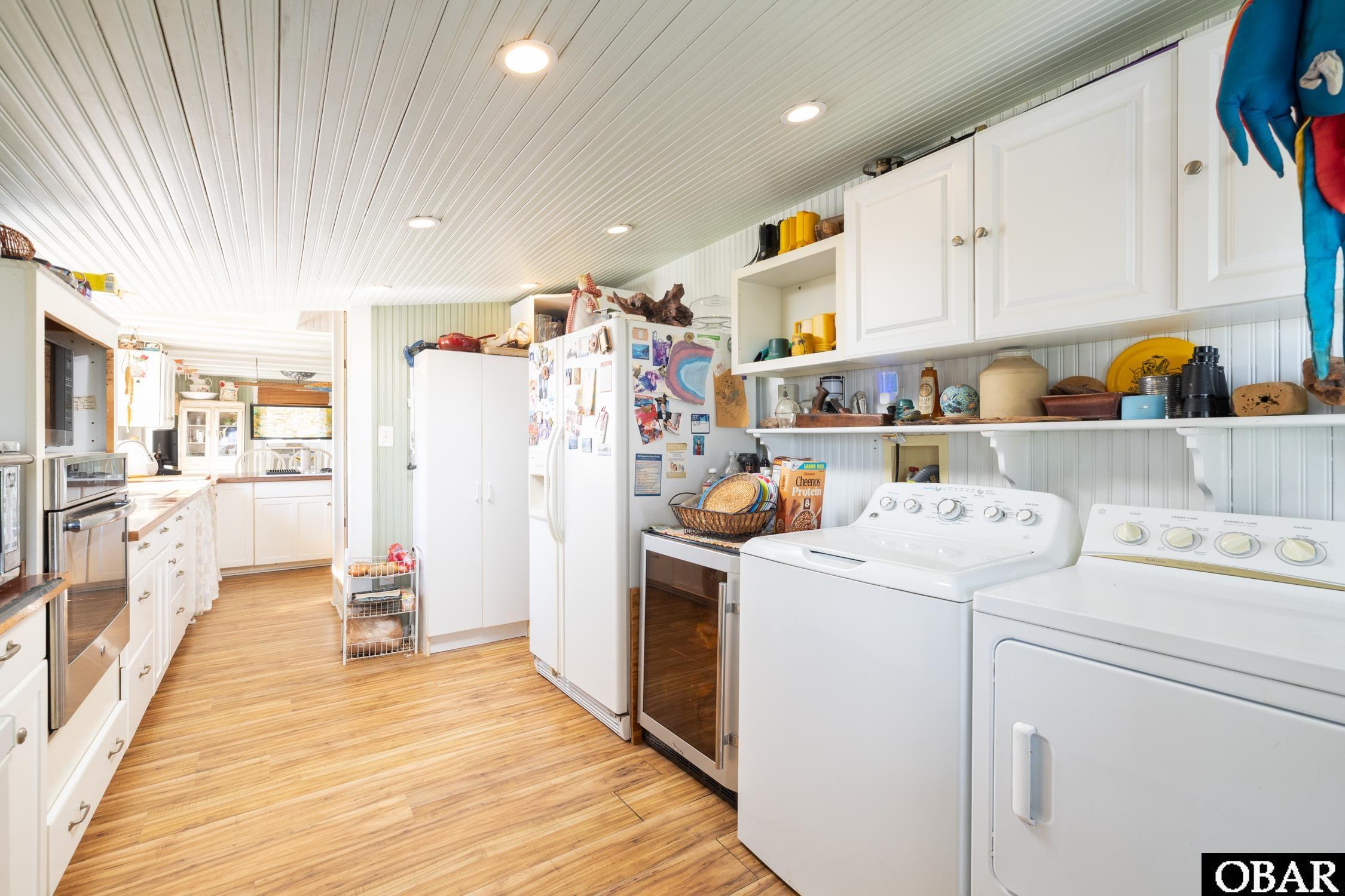 1327 West Kitty Hawk Road Kitty Hawk, NC 27949 - Photo 3 of 21