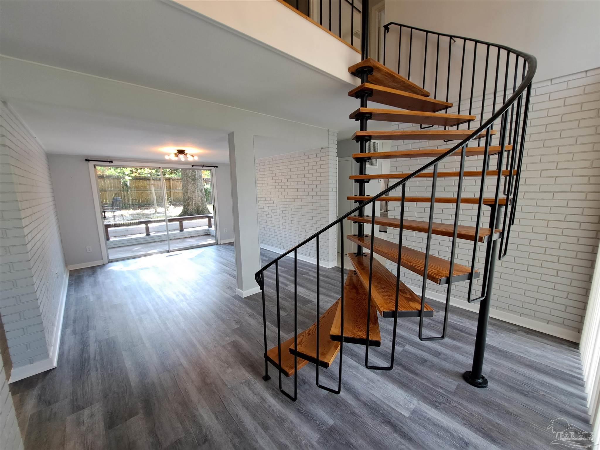 243 Euclid Road Pensacola, FL 32503 - Photo 4 of 45 Gallery Image 4