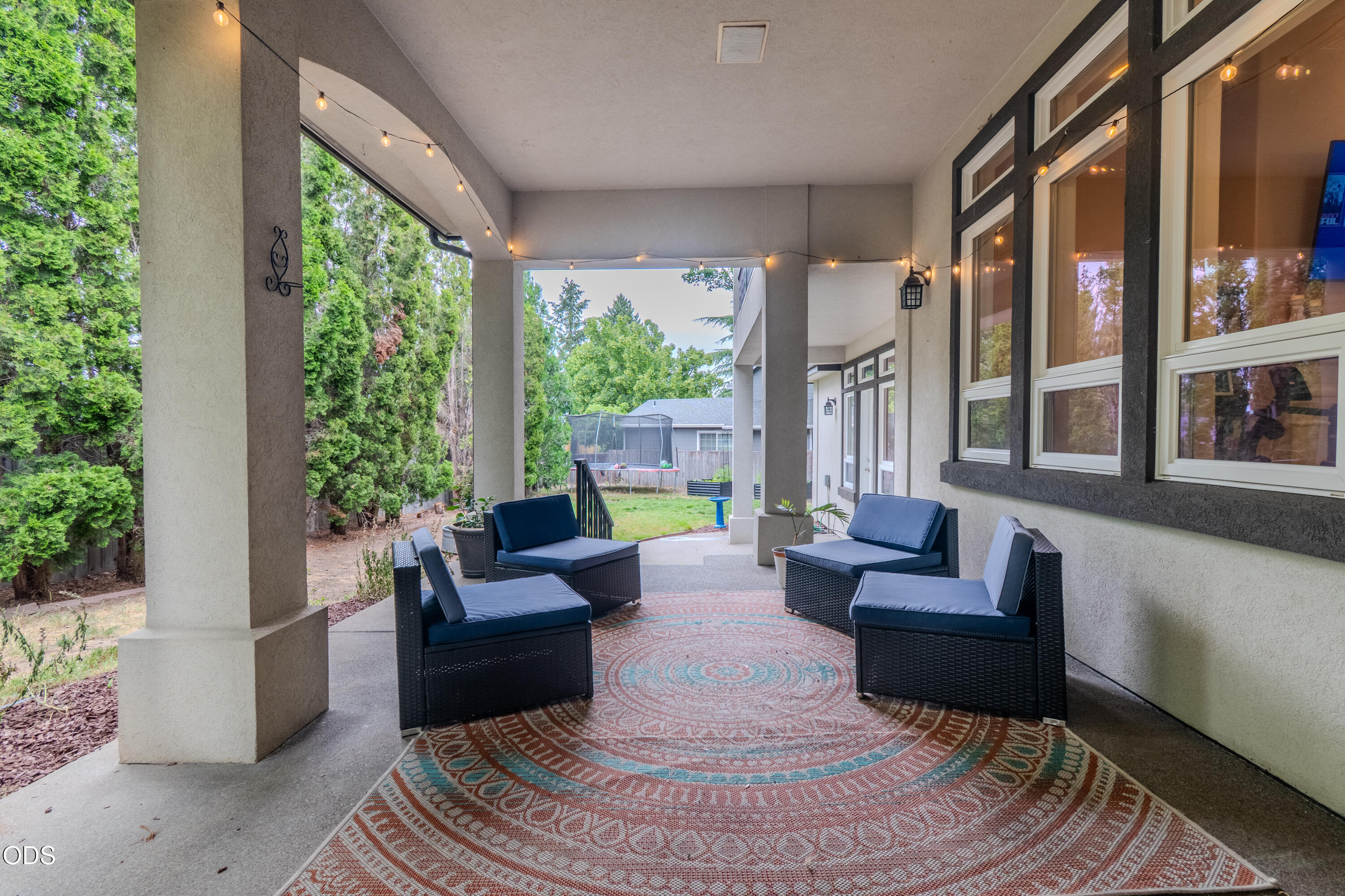 2401 Fox Run Medford, OR 97504 - Photo 23 of 57