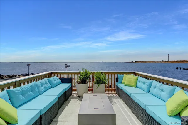 $1,995,000 | 505 East Drive, Copiague, NY 11726