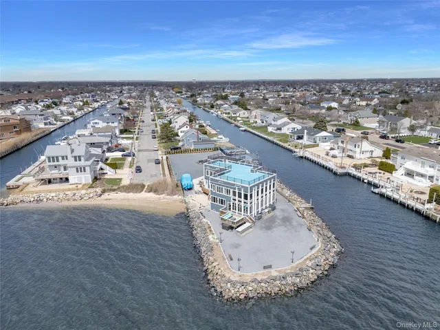 $1,995,000 | 505 East Drive, Copiague, NY 11726