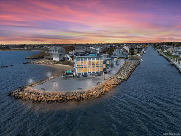 $1,995,000 | 505 East Drive, Copiague, NY 11726