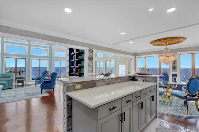 $1,995,000 | 505 East Drive, Copiague, NY 11726