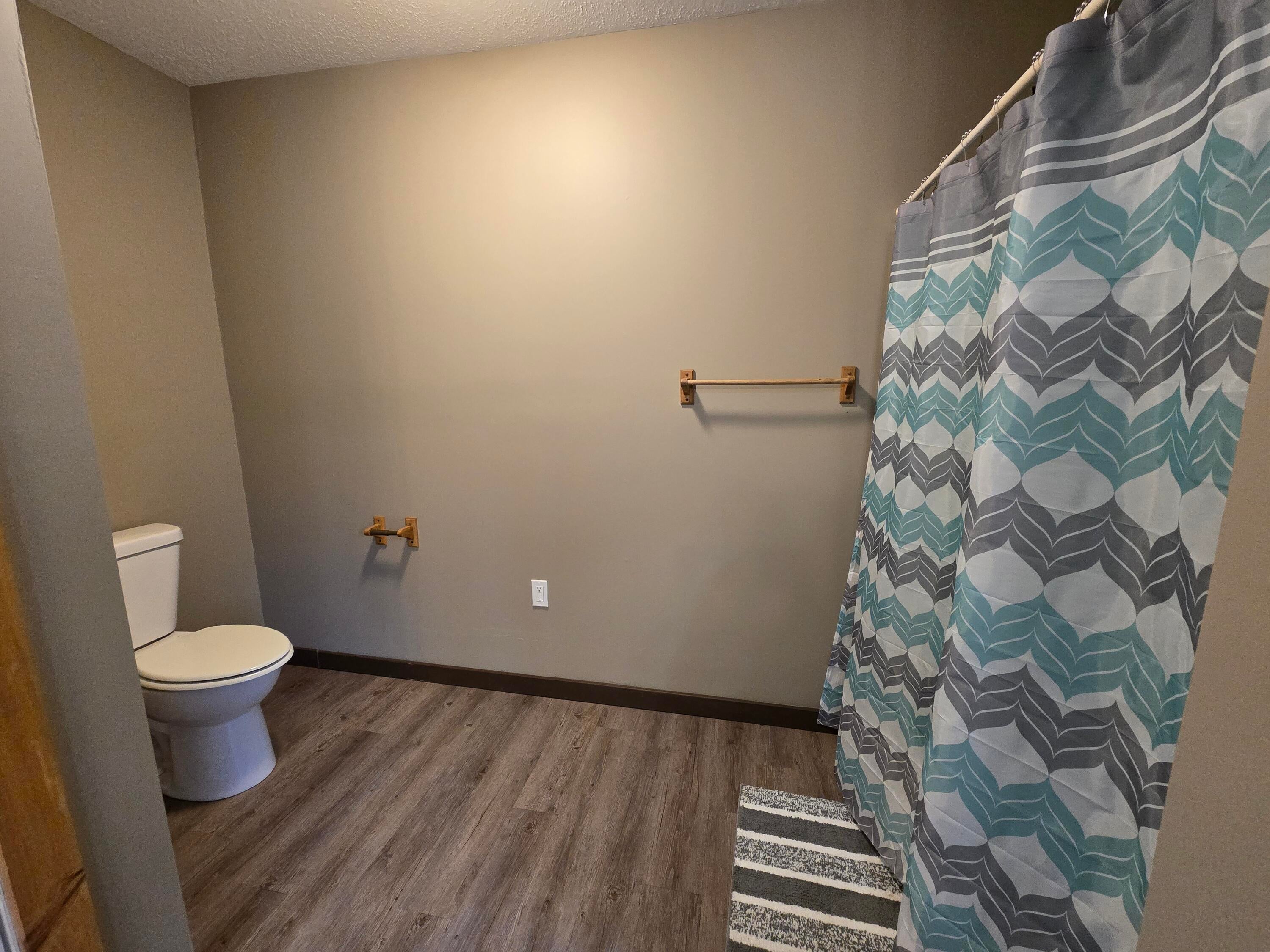 6841 East Gladwin Road Harrison, MI 48625 - Photo 10 of 27 Gallery Image 10