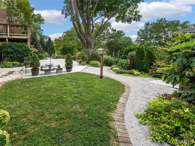 $235,000 | 706 Carl Street, Collinsville, IL 62234