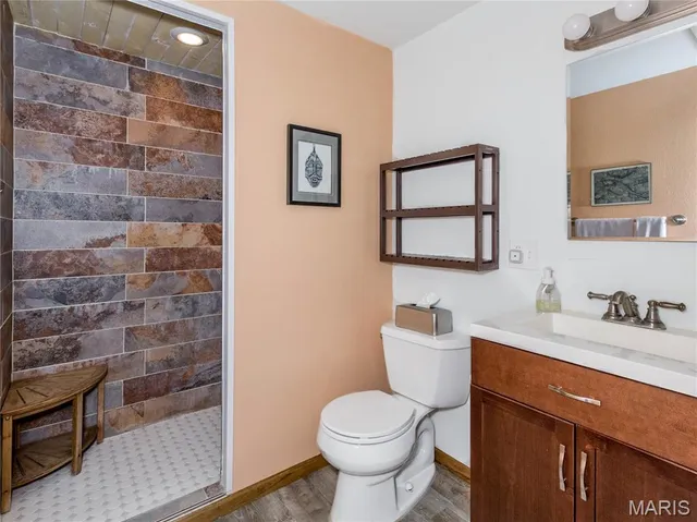 $235,000 | 706 Carl Street, Collinsville, IL 62234