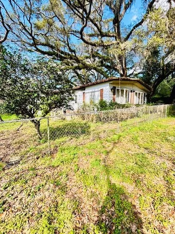 $159,900 | 35444 Darlene Drive, Zephyrhills, FL 33541