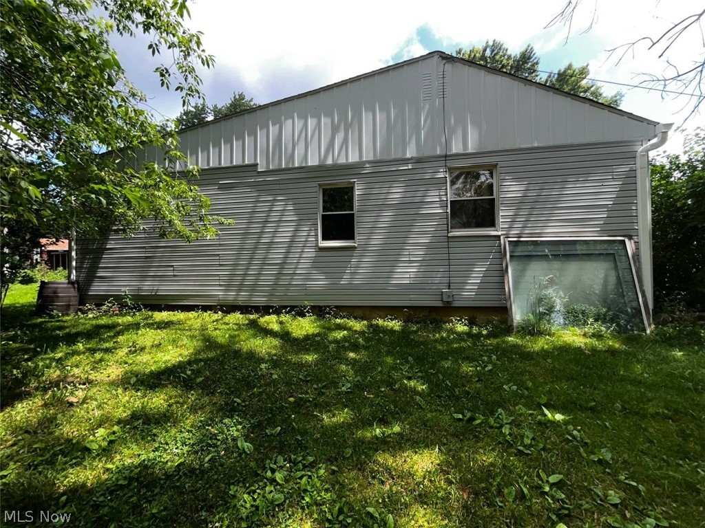 3930 Stow Road Stow, OH 44224 - Photo 4 of 25