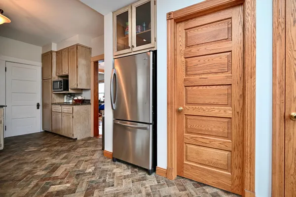 $350,000 | 629 West King Street, Winona, MN 55987