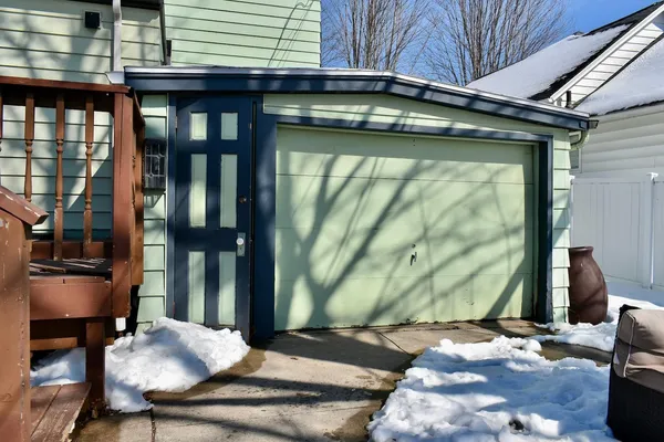 $350,000 | 629 West King Street, Winona, MN 55987