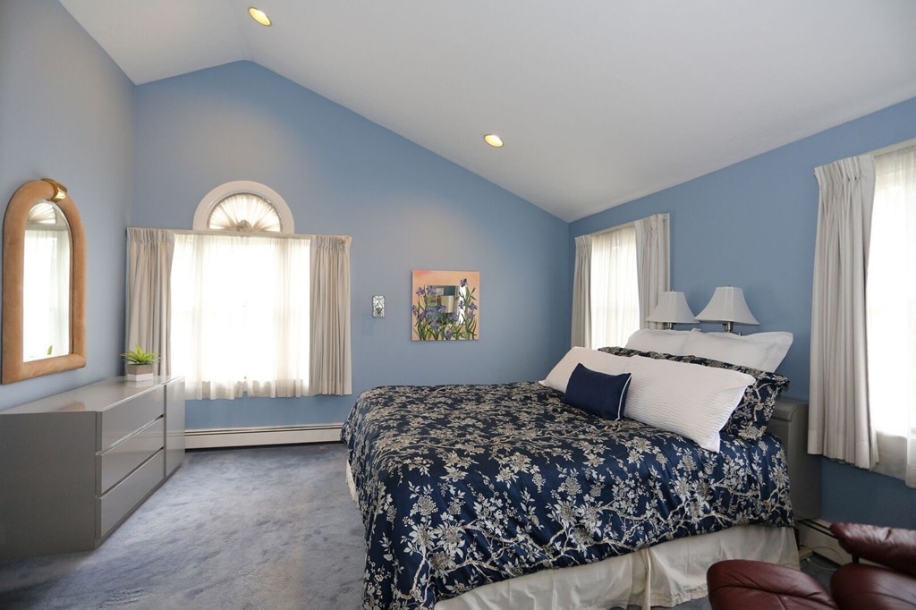 22 Savoy Road Needham, MA 02492 - Photo 11 of 20 Gallery Image 11