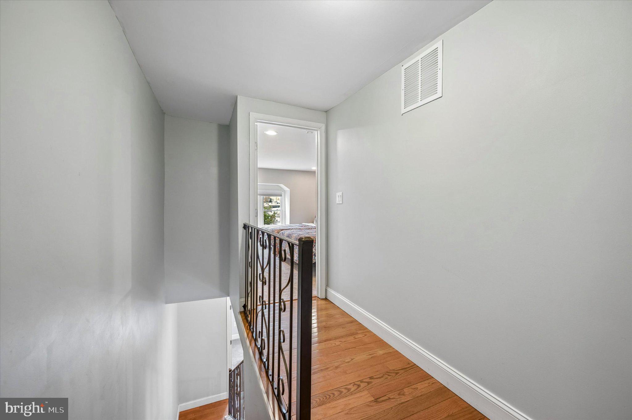 516 High Street Philadelphia, PA 19144 - Photo 22 of 31 Bright and inviting hallway retreat.