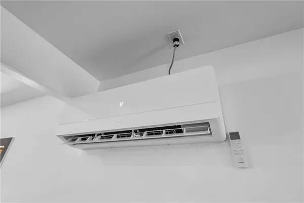 $159,900 | 1110 West 3rd Street, Coffeyville, KS 67337