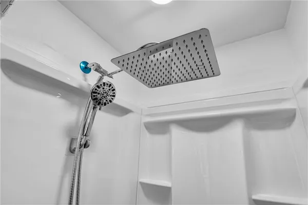 $159,900 | 1110 West 3rd Street, Coffeyville, KS 67337