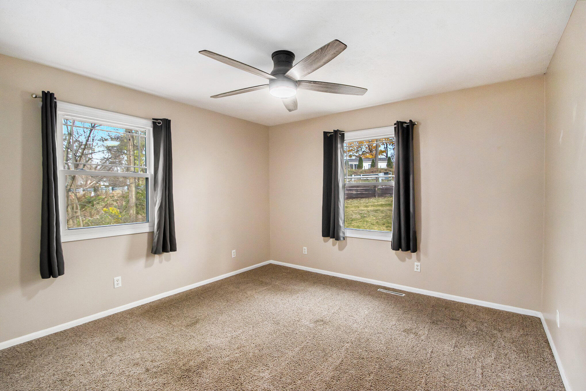 2115 Barney Road Kalamazoo, MI 49004 - Photo 18 of 34 Bedroom