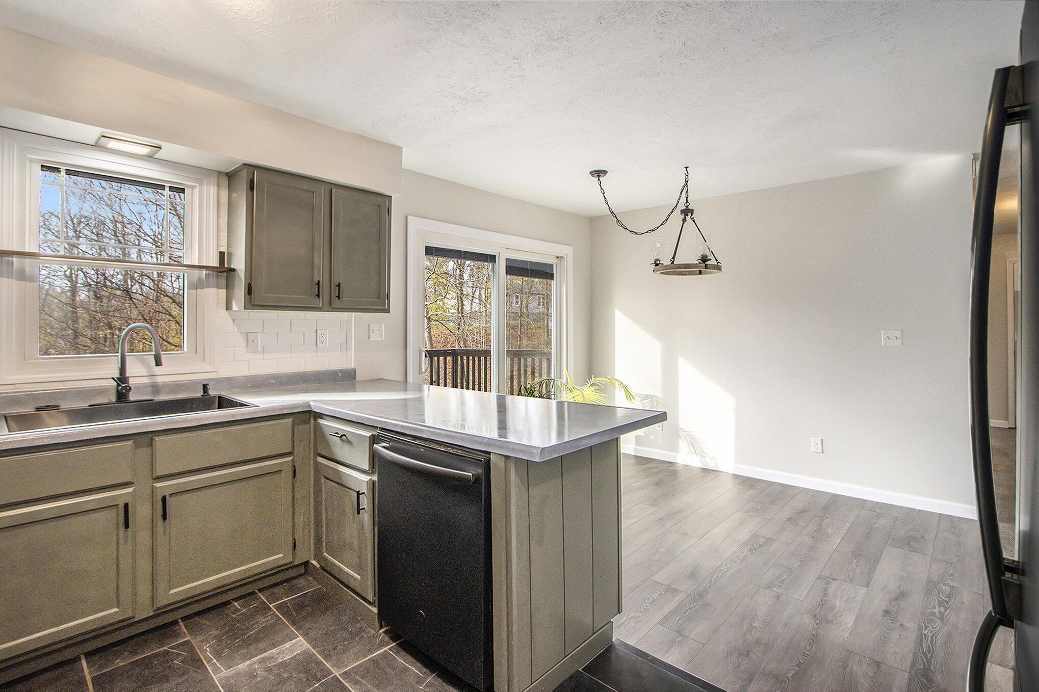 2115 Barney Road Kalamazoo, MI 49004 - Photo 7 of 34 Kitchen