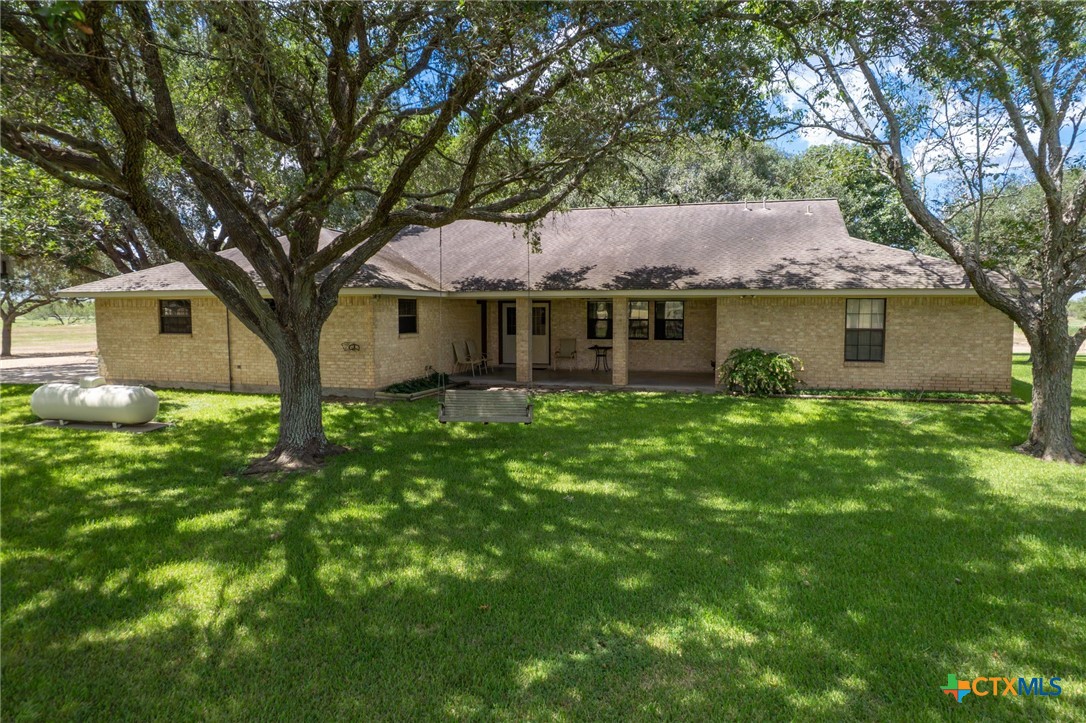 847 Oliver Road Victoria, TX 77904 - Photo 44 of 47 a front view of house with yard and green space