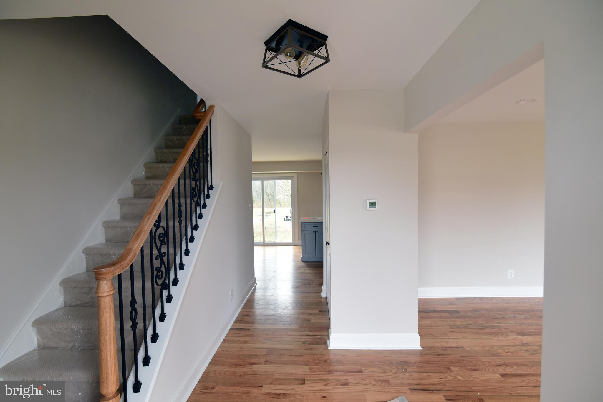 136 Dorchester Road Mount Laurel, NJ 08054 - Photo 2 of 30 Foyer