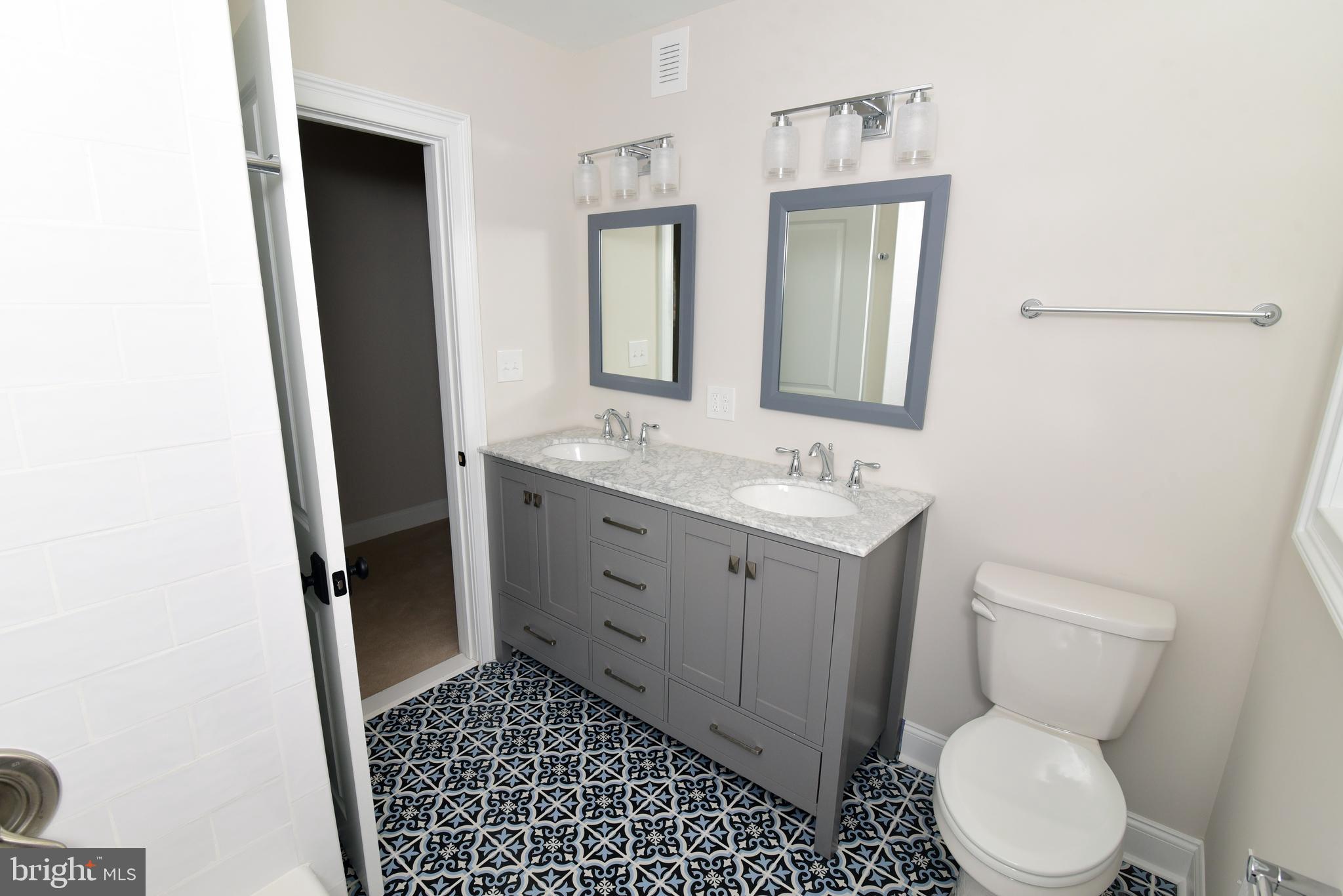 136 Dorchester Road Mount Laurel, NJ 08054 - Photo 26 of 30 Full Bath