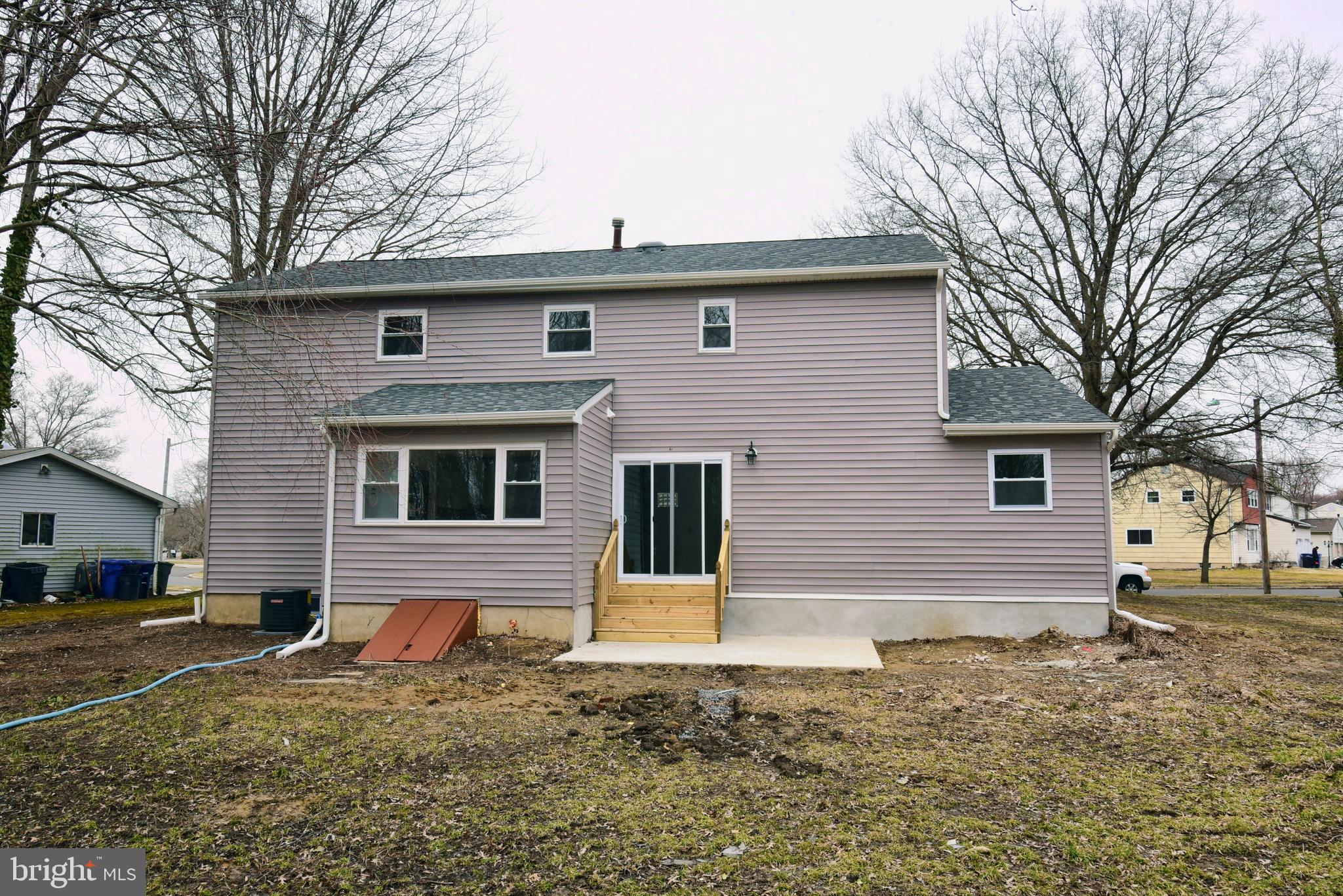 136 Dorchester Road Mount Laurel, NJ 08054 - Photo 30 of 30 Exterior Rear w/ Patio