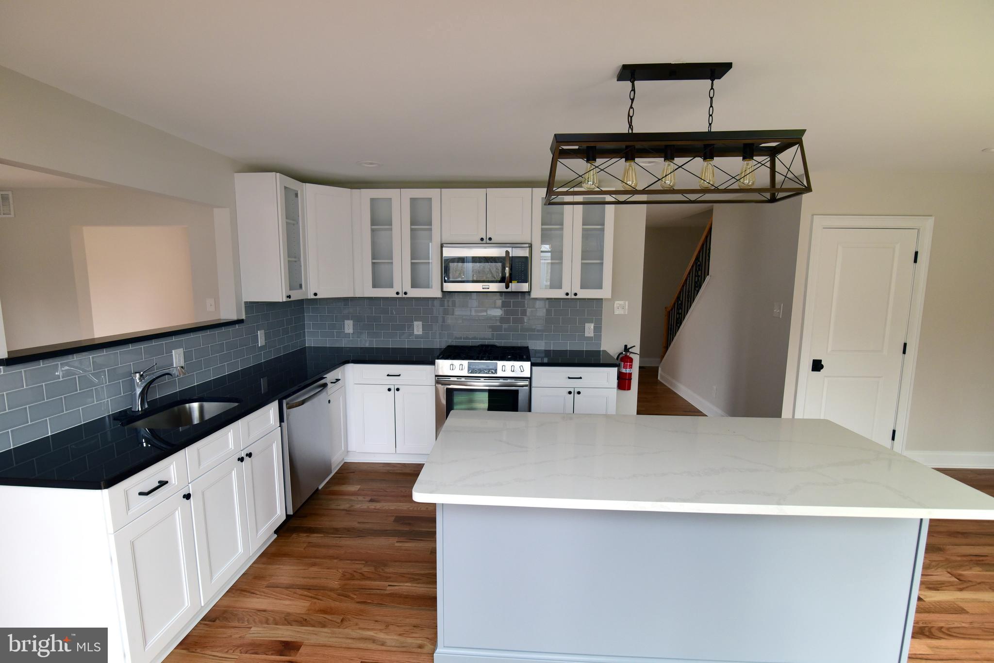136 Dorchester Road Mount Laurel, NJ 08054 - Photo 9 of 30 Kitchen