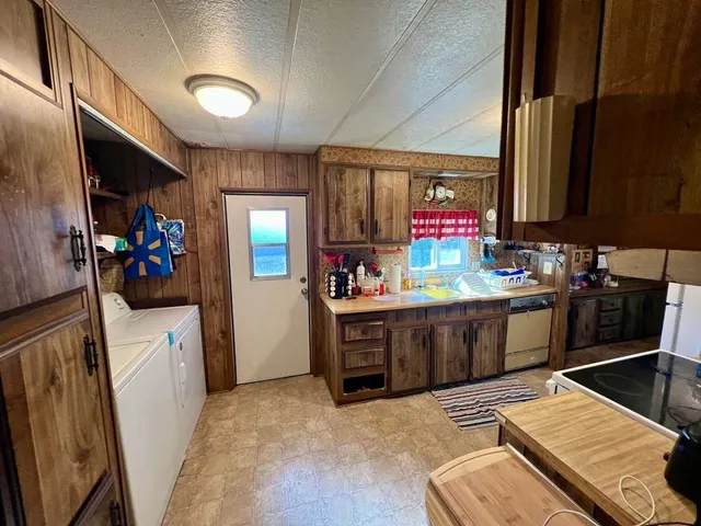 $139,000 | 10152 Lucky Drive, Lower Lake, CA 95457