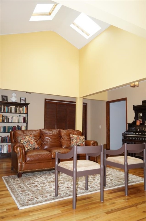 737 State Rd S-37-359 Seneca, SC 29672 - Photo 8 of 25 Gallery Image 8