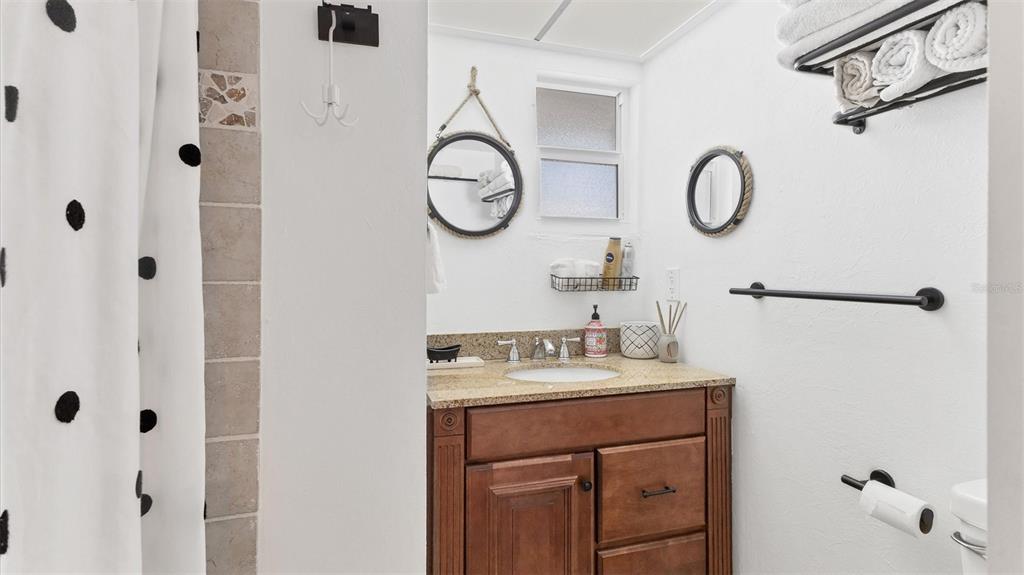 9200 Midnight Pass Road, Unit 24 Sarasota, FL 34242 - Photo 25 of 43