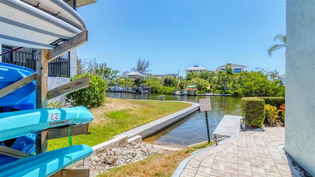 9200 Midnight Pass Road, Unit 24 Sarasota, FL 34242 - Photo 31 of 43