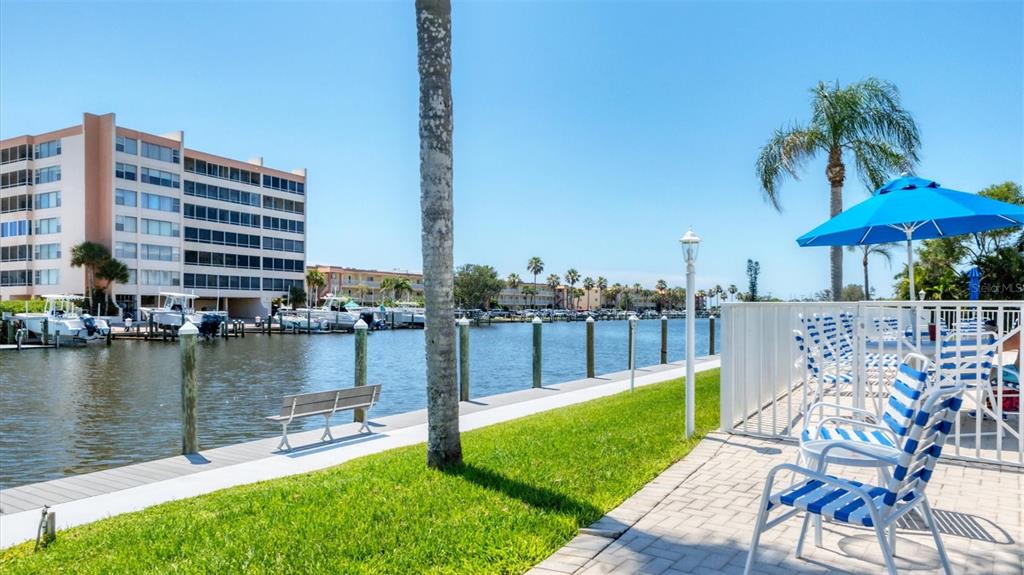 9200 Midnight Pass Road, Unit 24 Sarasota, FL 34242 - Photo 35 of 43