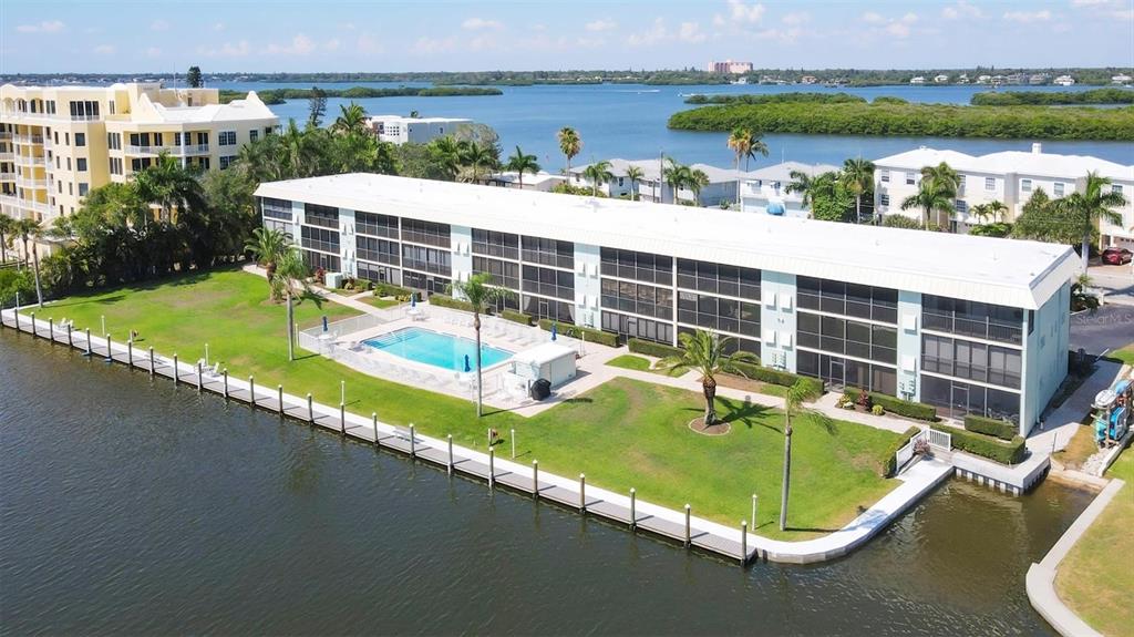 9200 Midnight Pass Road, Unit 24 Sarasota, FL 34242 - Photo 41 of 43